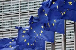 EU trừng phạt loạt nhà giao dịch dầu bị cáo buộc giúp Nga né lệnh cấm vận