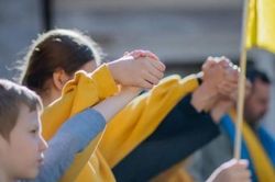 Khảo sát: Quan điểm của người dân Ukraine về đóng băng xung đột ở giới tuyến hiện tại