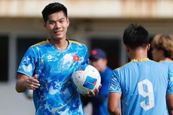 Chung kết SEA Games 33: Hiểu Minh tự tin khóa chặt Vua phá lưới Thái Lan