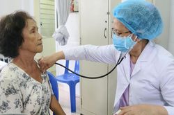 Già hóa dân số tạo áp lực lớn lên hệ thống y tế và an sinh xã hội