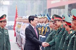 Triển khai cụ thể các giải pháp xây dựng nền quốc phòng toàn dân vững mạnh, hiện đại