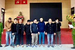 Đánh sập đường dây cá độ bóng đá với số tiền hàng trăm tỷ đồng