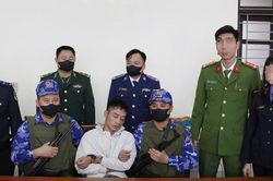 Nghệ An: Bắt đối tượng mua bán ma túy, thu giữ 15.000 viên ma túy tổng hợp và 1 khẩu súng