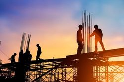 Đầu tư công: Cổ phiếu nào sẽ soán 'ngôi vương' trong năm 2026?