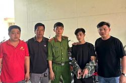 Người dân hỗ trợ truy đuổi bắt nóng đối tượng vào tiệm vàng vờ mua rồi cướp