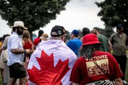 Canada ghi nhận sụt giảm dân số do siết nhập cư