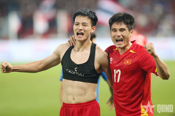 Ngược dòng đầy cảm xúc trước Thái Lan, U22 Việt Nam vô địch SEA Games 33