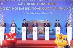 Chúng ta đặt những viên gạch đầu tiên cho những công trình của tương lai, với tầm nhìn 'vượt thời đại'