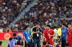 HLV Kim Sang-sik và cú ăn ba lịch sử cùng U22 Việt Nam