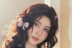Hạt Dẻ nhà Quyền Linh khoe sắc vóc trong ảnh tốt nghiệp