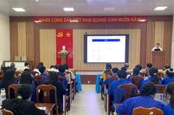 Nâng cao nhận thức chuyển đổi số cho tổ công nghệ số cộng đồng phường Quảng Phú