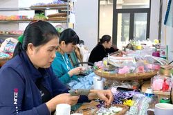 Thưởng Tết Bính Ngọ 2026: Áp lực tâm lý cho cả người lao động và người sử dụng lao động