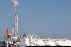 Nga và Trung Quốc đẩy mạnh giao dịch LNG, bất chấp cấm vận