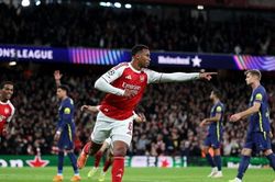 Arsenal thở phào, 'pháo đài' Gabriel Magalhaes tái xuất