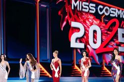 Đại diện Việt Nam dừng chân top 10 Miss Cosmo 2025