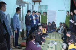 Đột kích sới bạc liên huyện, Công an Thanh Hóa bắt quả tang 15 đối tượng đang xóc đĩa