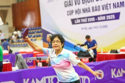 Khi tuổi tác không thể cản bước các nhà báo tại Giải vô địch bóng bàn Cúp Hội Nhà báo Việt Nam