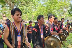 Báo chí Gia Lai: Tiếp sức bằng thông tin để buôn làng giảm nghèo bền vững