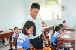Người thầy gieo niềm vui trong từng tiết học