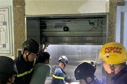 Đà Nẵng giải cứu thành công 3 nạn nhân mắc kẹt trong thang máy bệnh viện