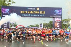 Hơn 800 vận động viên tham gia Giải chạy DSEZA Marathon 2025