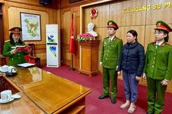 Khởi tố nguyên Phó Chủ tịch UBND thị trấn Vinh Quang La Thị Thanh