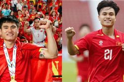 HLV Kim Sang Sik bật mí cặp hậu vệ cánh làm nên chức vô địch SEA Games