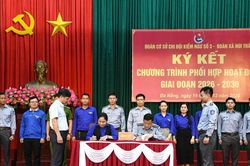 Chi đội Kiểm ngư số 3 ký kết phối hợp hoạt động với Đoàn xã Núi Thành