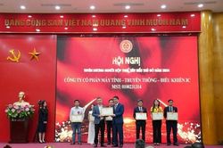 Hà Nội tuyên dương 170 người nộp thuế tiêu biểu