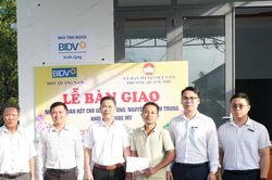 Phường Quảng Phú bàn giao nhà đại đoàn kết cho hộ cận nghèo