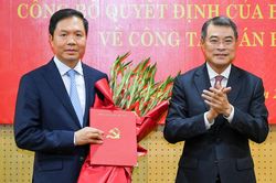 Điều động bổ nhiệm Phó Chủ nhiệm Văn phòng Chính phủ làm Phó trưởng Ban Tổ chức Trung ương
