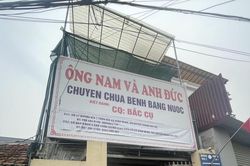 Lãnh đạo xã Bình Minh làm việc với chủ cơ sở 'chữa bệnh bằng nước'