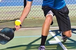 Ai cũng có thể làm thầy pickleball, kỹ thuật chưa chuẩn vẫn đứng lớp