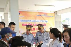 Khám bệnh, cấp thuốc miễn phí cho gần 400 người dân xã Thượng Đức