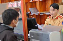 Đăng ký lại xe khi thay đổi địa chỉ, trụ sở