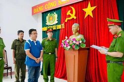 Cửa hàng trưởng xăng dầu Sông Hinh tham ô hơn 7,3 tỷ đồng để nướng vào cá độ bóng đá trên Internet