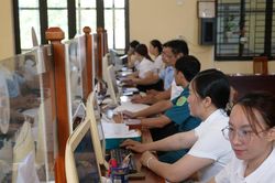 Công chức đạt từ 90 điểm trở lên được xếp loại 'Hoàn thành xuất sắc nhiệm vụ'
