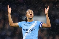 Barcelona tìm người thay Christensen: Ake và 6 mục tiêu tiềm năng