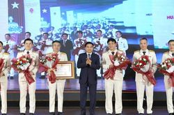 Bộ trưởng Bộ Tài chính nêu 8 nhiệm vụ trọng tâm với ngành thuế trong năm 2026