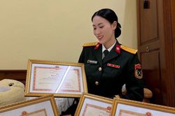 2 tuyển thủ bóng chuyền nữ Việt Nam nhận vinh dự cao quý, đánh dấu một năm thi đấu thành công