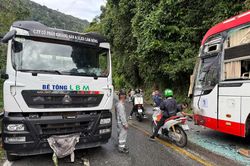 Xe đầu kéo mất phanh, gây tai nạn liên hoàn trên đèo Bảo Lộc