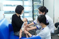2 loại vaccine gi&aacute; h&agrave;ng triệu đồng sẽ được ti&ecirc;m miễn ph&iacute; từ năm 2026