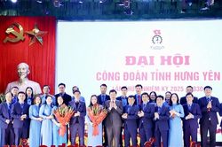 Hưng Y&ecirc;n: X&acirc;y dựng tổ chức C&ocirc;ng đo&agrave;n vững mạnh to&agrave;n diện, đ&aacute;p ứng y&ecirc;u cầu trong t&igrave;nh h&igrave;nh mới