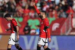 Salah tỏa sáng, Ai Cập hạ Nam Phi 1-0 trong thế thiếu người