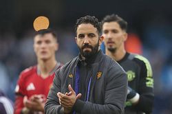 Man Utd khởi sắc: Sự thức tỉnh muộn màng của Ruben Amorim