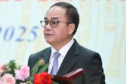 Bộ Nội vụ: Năm 2026 sửa chính sách tiền lương và phụ cấp với cán bộ, công chức