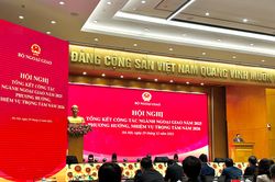 Thủ tướng: Nâng tầm sứ mệnh quốc tế, lan tỏa hình ảnh của Việt Nam