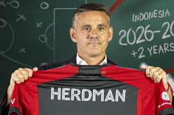 Tân HLV trưởng đội tuyển Indonesia John Herdman: Người tạo dựng lịch sử?
