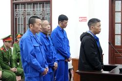 Mua bán, vận chuyển 4 bánh heroin, một bị cáo lĩnh hình phạt cao nhất 22 năm tù