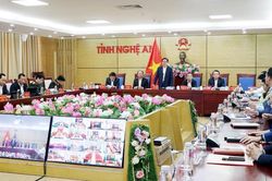 Kinh tế Nghệ An tăng tốc cuối năm, thu ngân sách vượt 61,2% dự toán